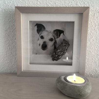 Bodycasting Lifecasting 3d Handbeeld Tastbare herinnering Liefde Geluk Afscheid Verdriet Rouw Bodycasting ByFem Friesland Groningen Drenthe dierenpoot hondenpoot maatje