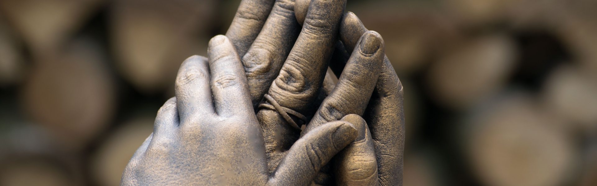 Bodycasting Friesland ByFem Drenthe Groningen Tastbare herinnering Liefde Love Lifecasting Nederland Dochters Moeder Geluk 3d beeld