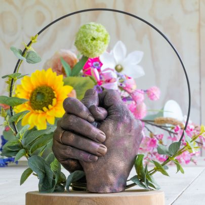 Bodycasting Friesland ByFem Liefde Love Baby Zwanger Afscheid Rouw Trouwen Huwelijk Lifecasting Maak Tastbare herinnering Vaderdag opa oma trots Nederland Drenthe Groningen Familie 2 pp