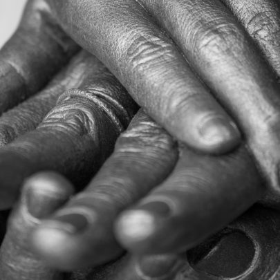 Bodycasting Friesland ByFem Lifecasting Tastbare herinnering Liefde Dochters en Moeder Afscheid Rouw Trouwen Huwelijk Nederland Drenthe Groningen