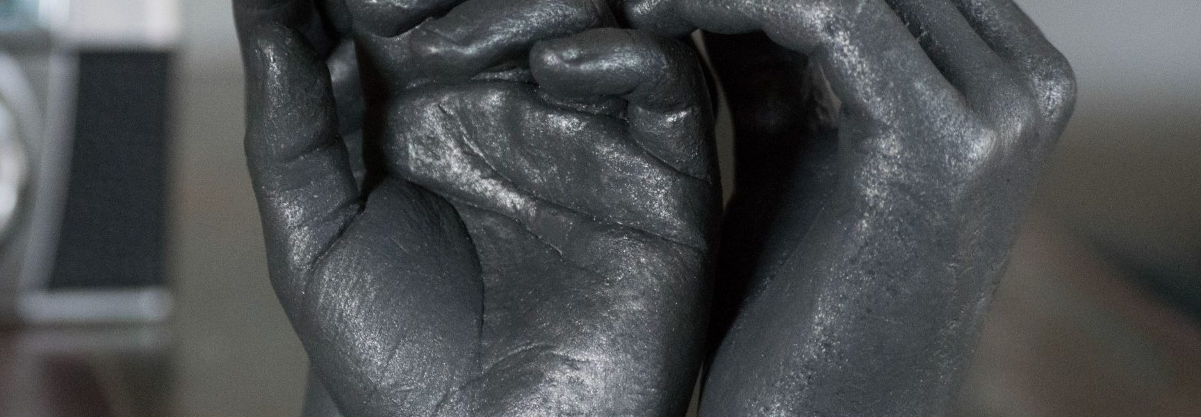 Bodycasting Lifecasting 3D handbeeld geluk verdriet liefde rouw Friesland Groningen Denthe BodycastingByFem rijkdom