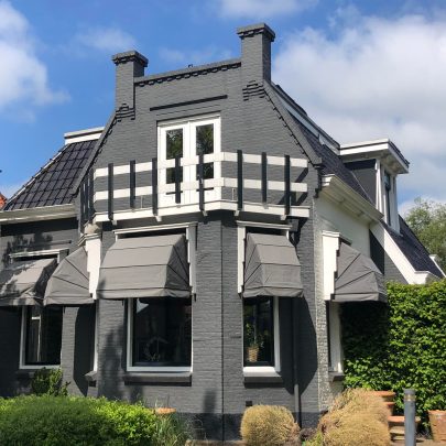 Creatief in Workhshops Vriendinnenavond Teamuitje creatief bezig zijn Bodycasting Friesland 3d handbeelden houtbranden epoxy schilderen Groningen Drenthe Flevoland